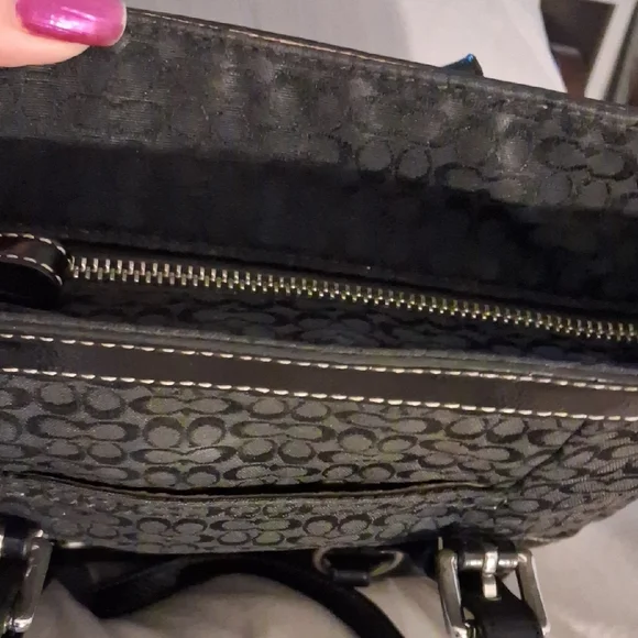 Coach Black Signature Tote Bag - Picture 5 of 8